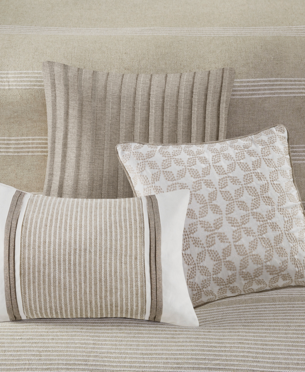 Madison Park Signature Carmel Oversized Jacquard 8-Pc. Comforter Set, - Beige