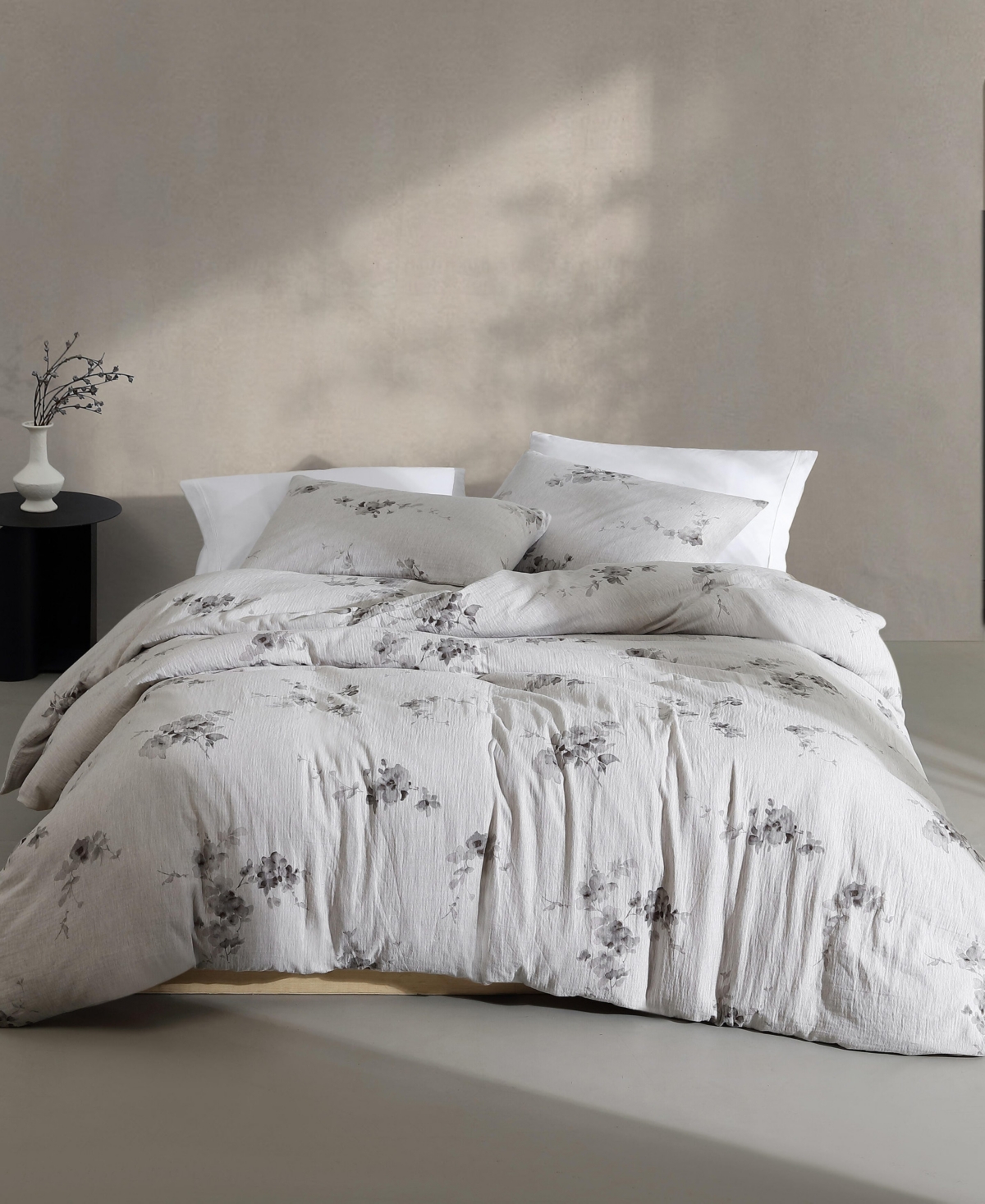 Calvin Klein Aquarelle Floral Cotton Melange Gauze 3 Piece Comforter Set, King In Gray