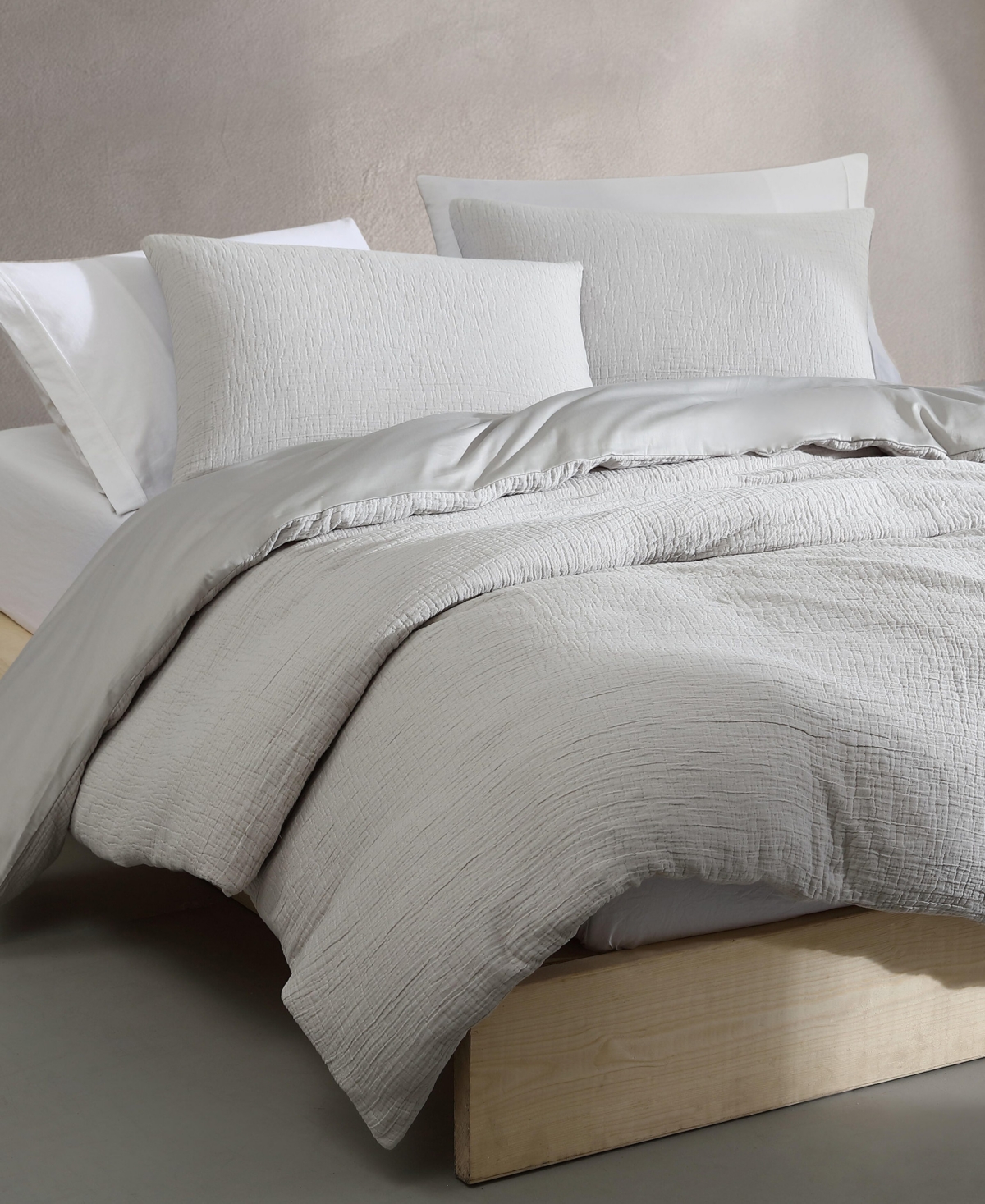 Calvin Klein Washed Texture Solid Cotton Jacquard 3 Piece Duvet Cover Set