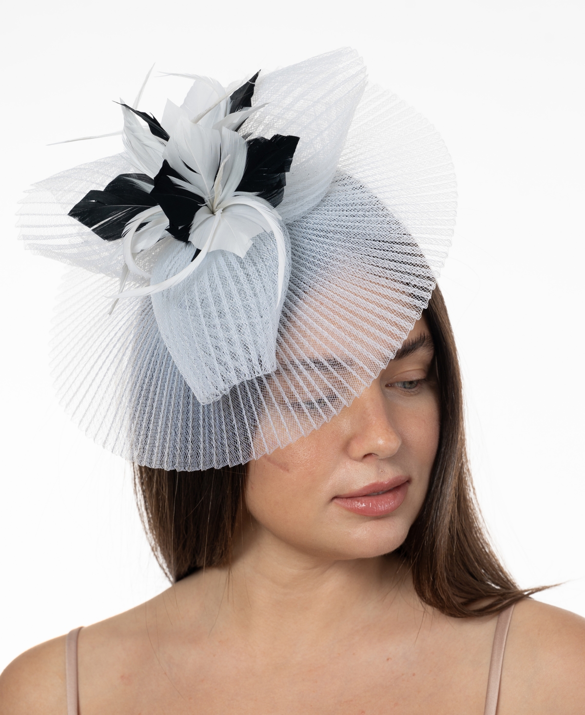 Bellissima Millinery Collection Women's Floral-trim Fascinator In White Black