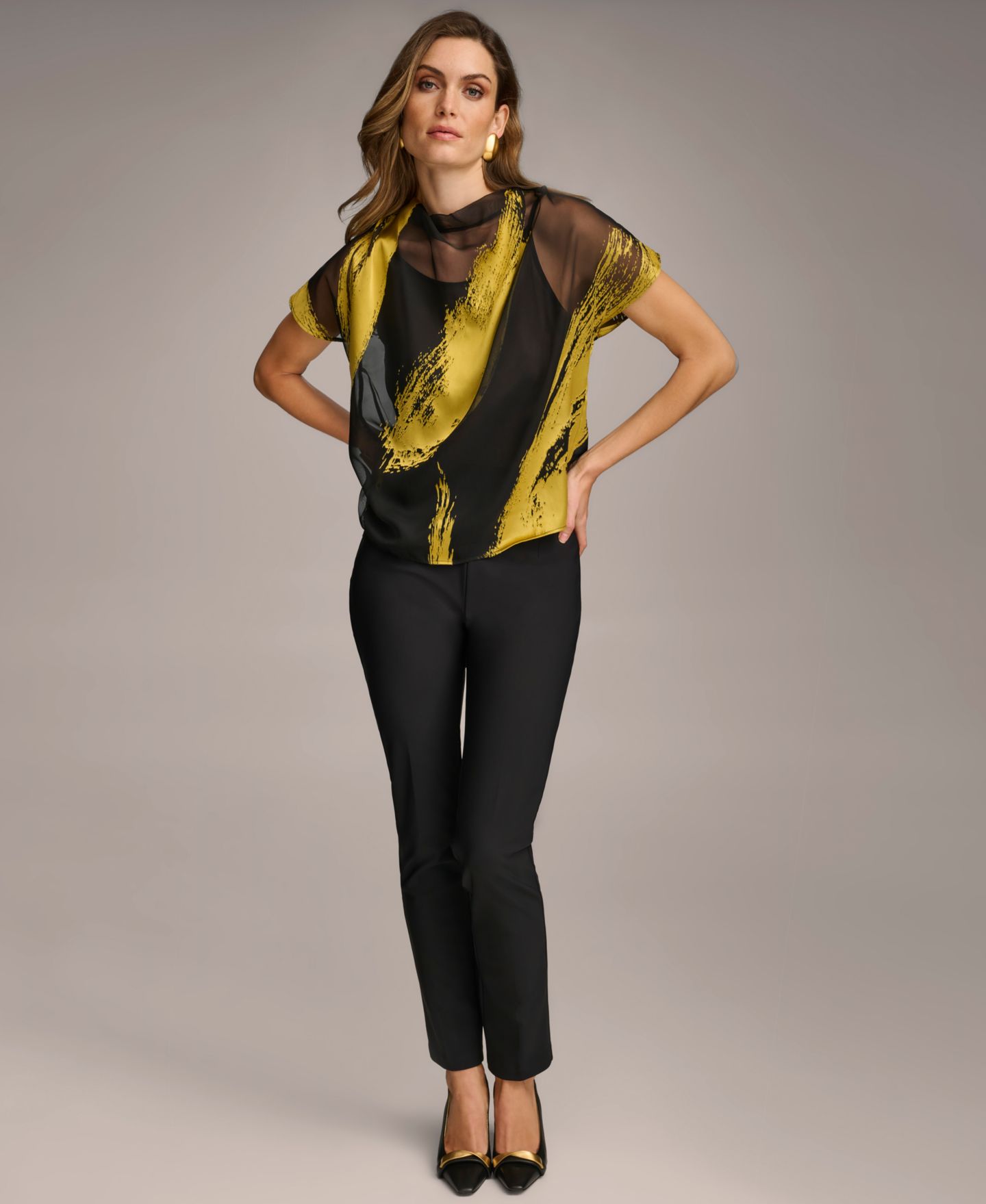 Женская блузка Donna Karan New York Short Sleeve Metallic Print, цвет: Чёрный / Золотой — фото 6