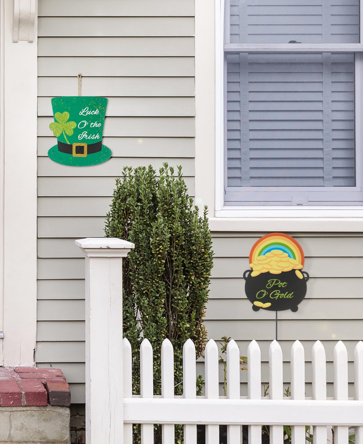 Glitzhome St. Patrick's Pot Of Gold-tone Leprechaun Hat Metal Yard Stake, Set Of Two In Multi