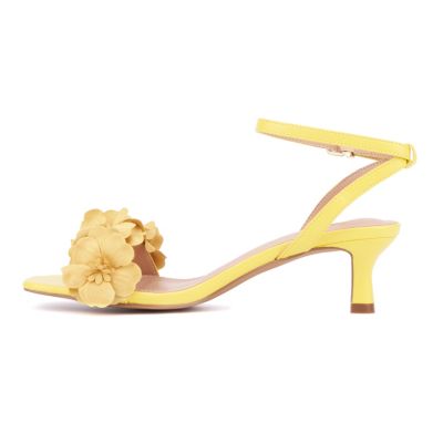 Women's Gwendolyn Kitten Heels