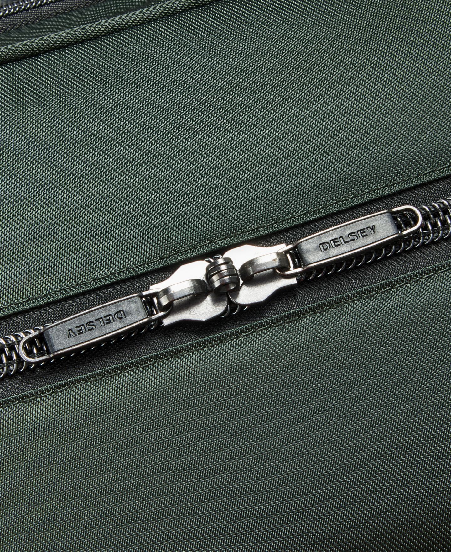 Сумка Delsey Paris Tour Air 18.5" Duffel, цвет: Зелёный — фото 4
