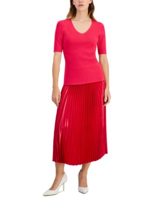 Anne Klein Womens Solid Half Sleeve V Neck Knit Top Pleated Pull On Midi Skirt In Rich Camellia