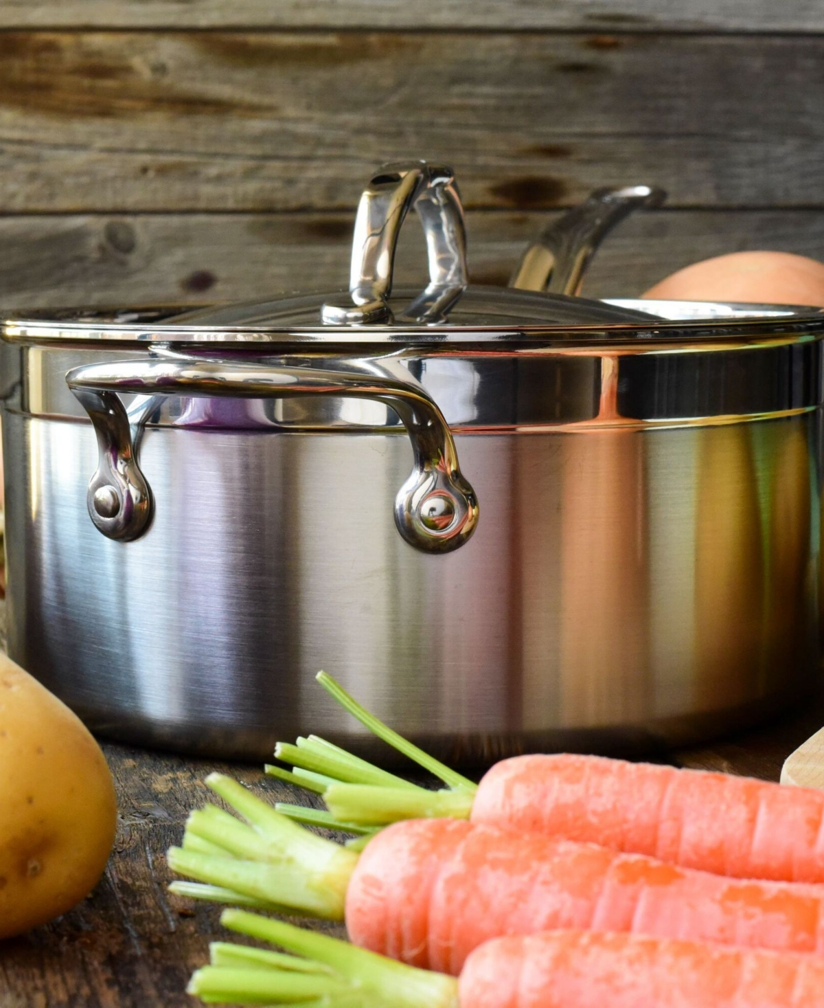Shop Hestan Probond Clad Stainless Steel 4-quart Covered Saucepan With Helper Handle In Silver