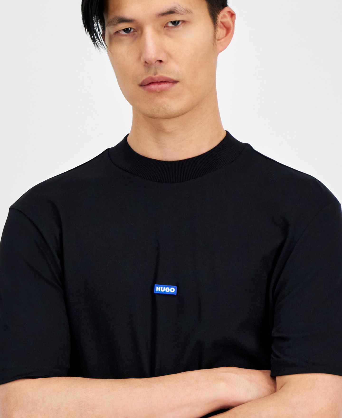 Мужская футболка Hugo Boss Regular-Fit Logo Patch, цвет: Чёрный — фото 2
