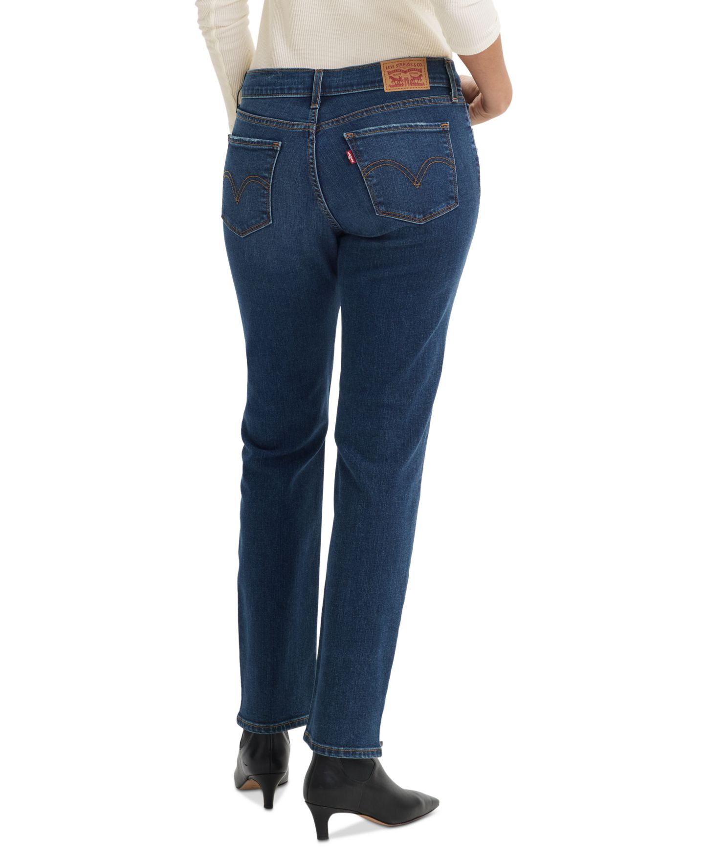 Женские джинсы Levi's Classic Mid-Rise Straight-Leg, цвет: The Best Seller Clean Hem — фото 3