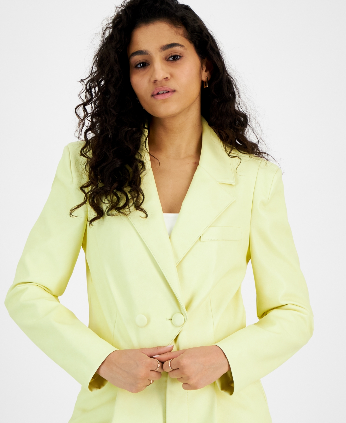 Shop Avec Les Filles Women's Strong-shoulder Faux-leather Cropped Jacket In Citrus Mist