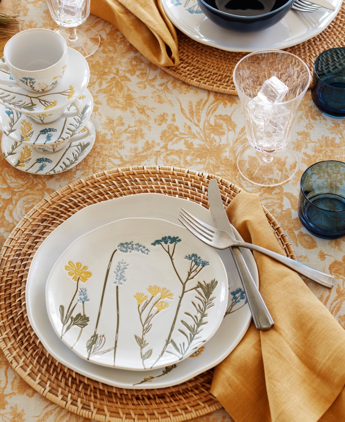 Lenox Wildflowers Dinner Plates, Set Of 4 In White