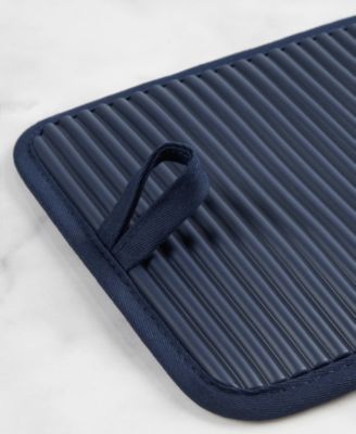 Ribbed Soft Silicone Pot Holder 2-Pack Set, 7" x 9"