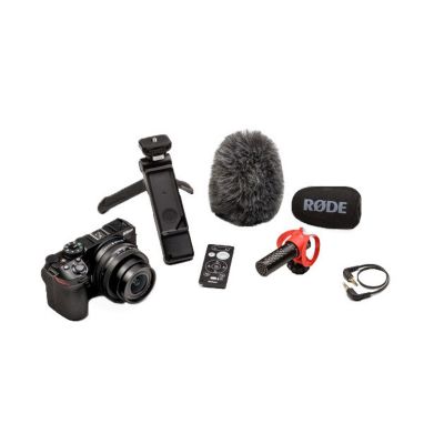 Z 30 Creators Kit  w/ NIKKOR  DX 16-50mm f/3.5-6.3 VR