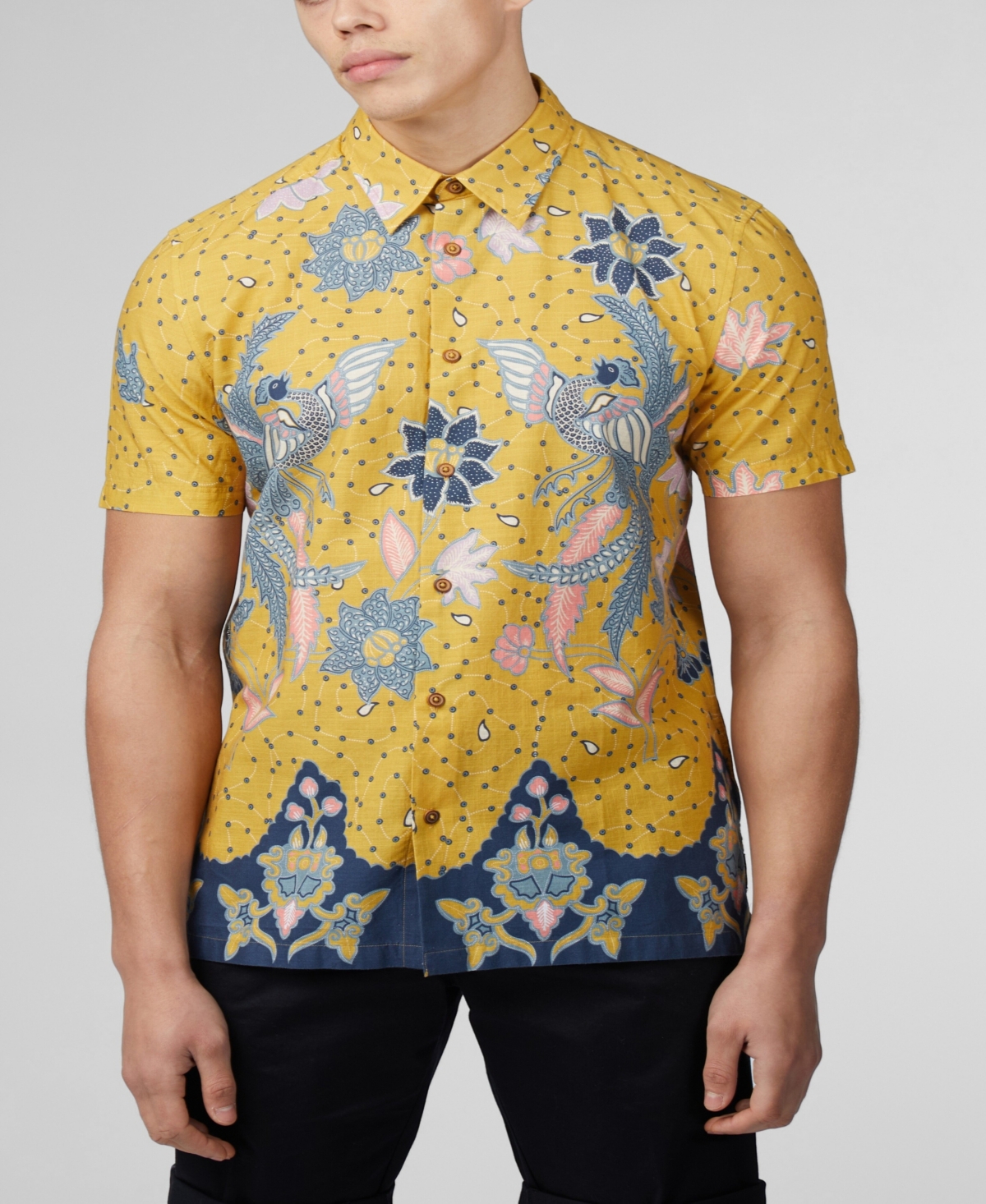 Ben Sherman Men's Abstract Botanical Print Short Sleeve Shirt In Sunflower