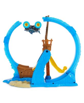 Megalodon Loop of Doom Stunt Playset with Exclusive 1:64 Scale Die-Cast Monster Truck