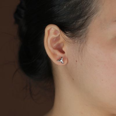 Small Tiny Ocean Nautical Animal Hawaiian Shark Tooth Stud Earrings Texture Sterling Silver Vacation Jewelry