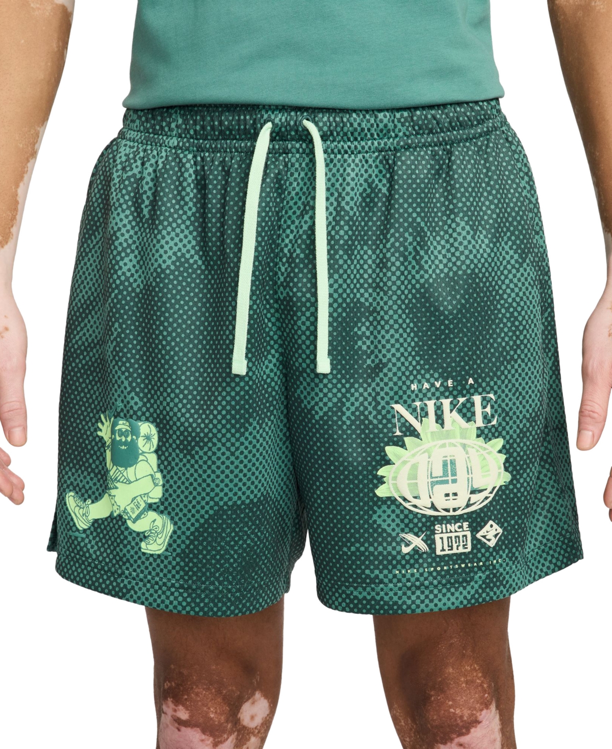 Nike Men's Club Mesh Flow Atheltic-fit Printed Shorts In Vintage Green,vapor Green