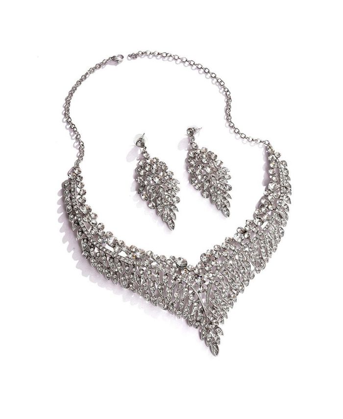 SOHI Women's Silver Leaf Bling Cluster Necklace And Earrings (Set Of 2)