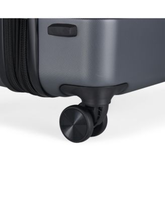 Wellington 28" Upright Luggage