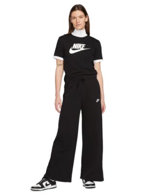 Sportswear Women's Essentials Logo T-Shirt