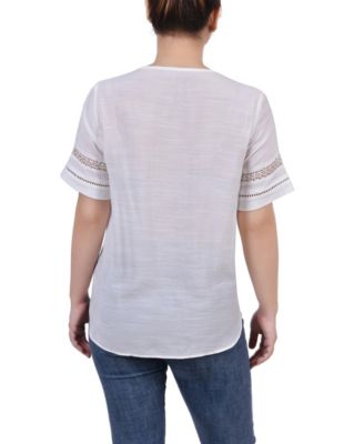 Women's Short Sleeve Crochet Trim Blouse