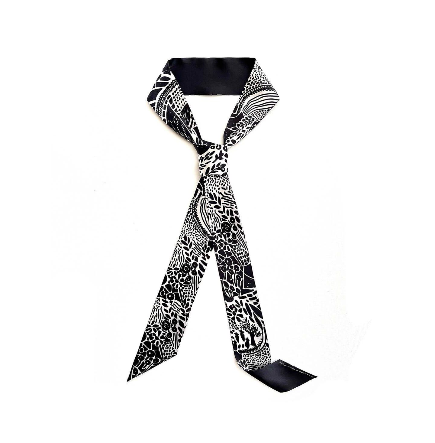 Женский шарф Jessie Zhao New York Silk Skinny Scarf Of Black Garden, цвет: Чёрный / Белый — фото 1