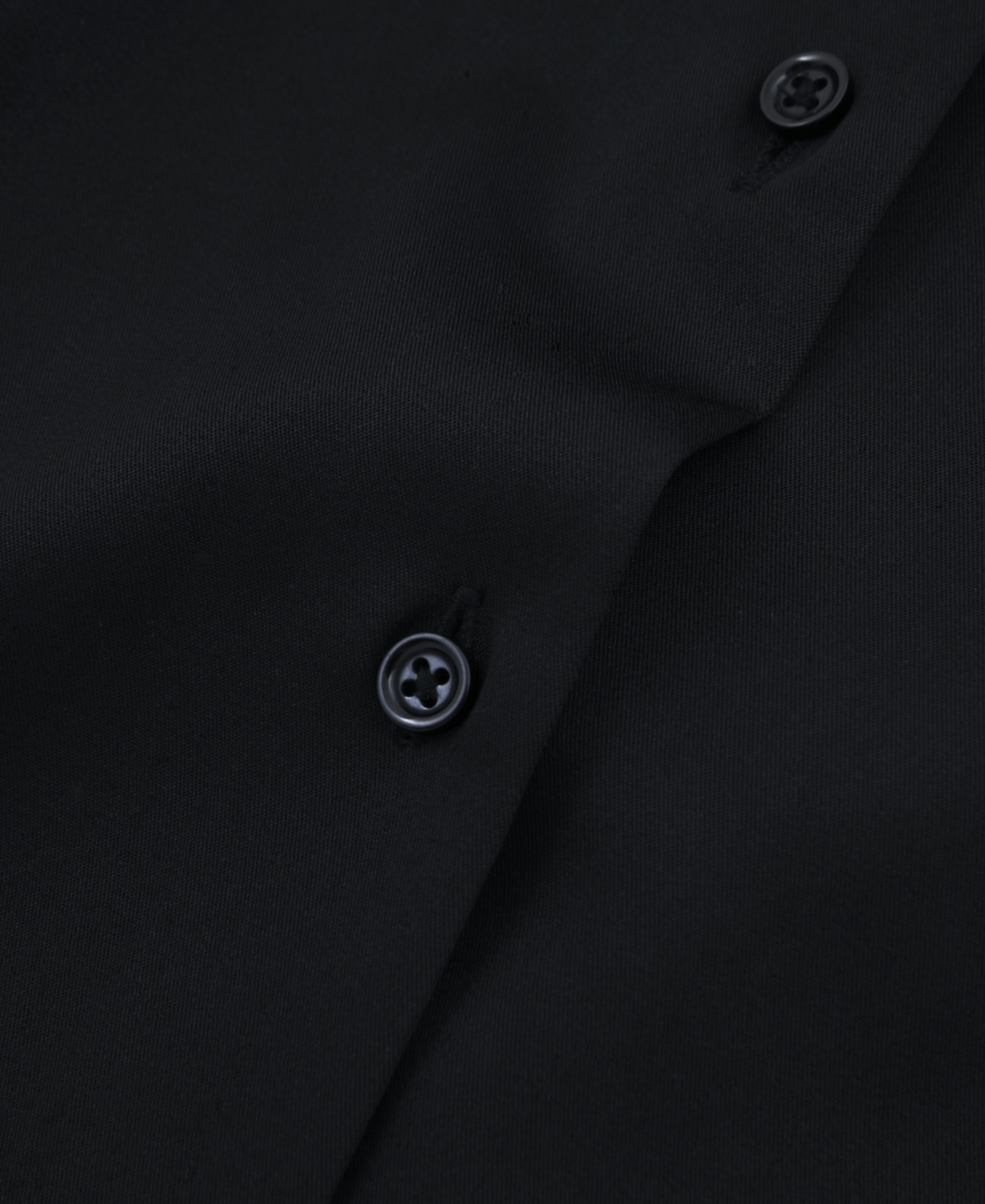 Tayion Collection Men's Sateen Solid Dress Shirt