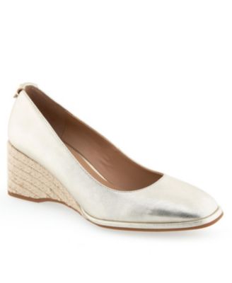Women's Aurora Wedge Pumps