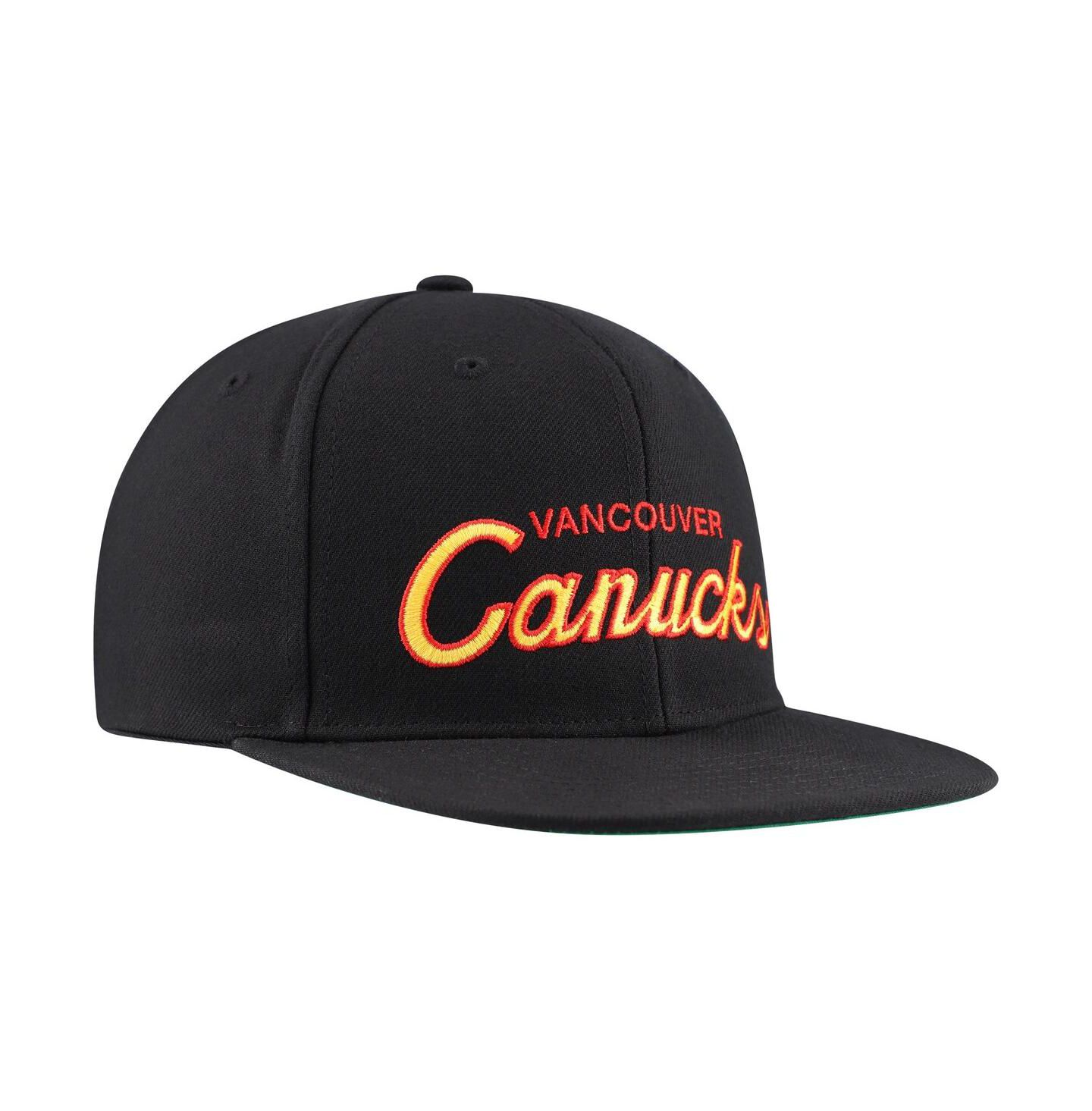 Мужская кепка Mitchell & Ness Black Vancouver Canucks Core Team Script 2.0 Snapback Hat — фото 4
