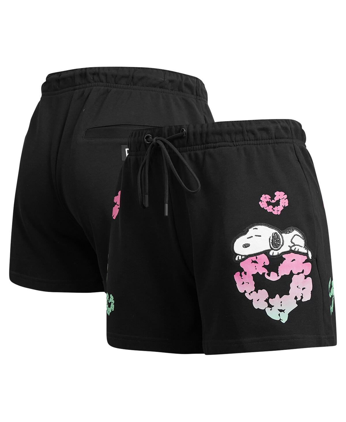 Freeze Max Women's  Snoopy Black Peanuts Sweet Heart Fleece Shorts
