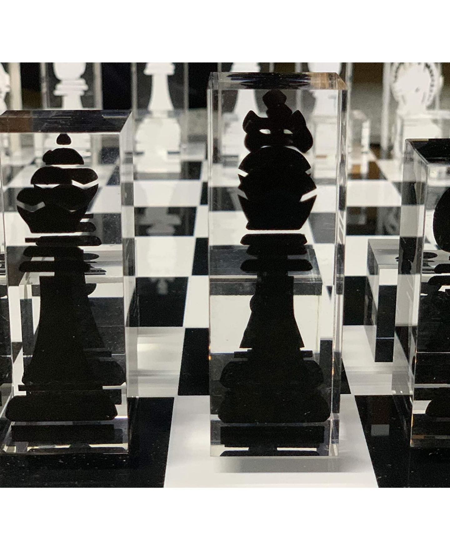 Детские игрушки Infinity Lucite 17-Inch Lucite Chess Set, цвет: Чёрный — фото 2