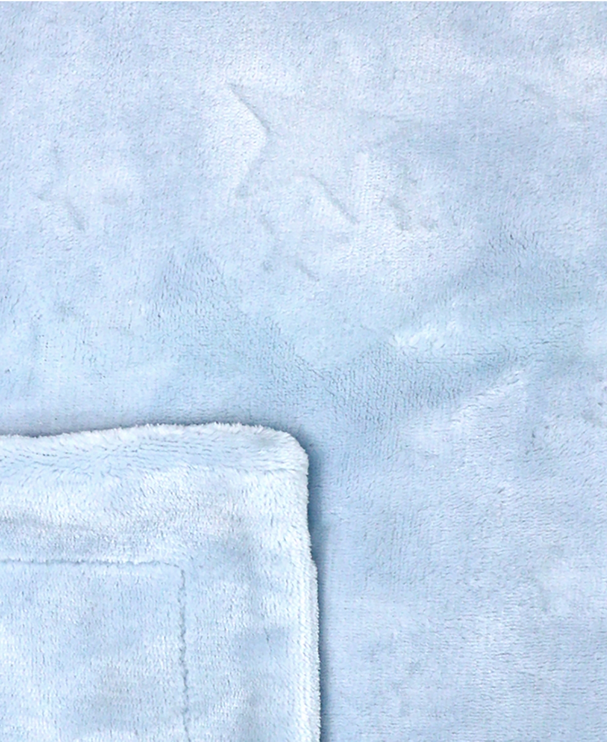 Shop Amor Bebe Baby Boys Luxury Sculpted Fleece Blanket In Baby Blue