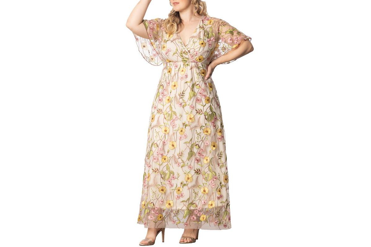 Женские Kiyonna Plus Size Embroidered Elegance Evening Gown — фото 1