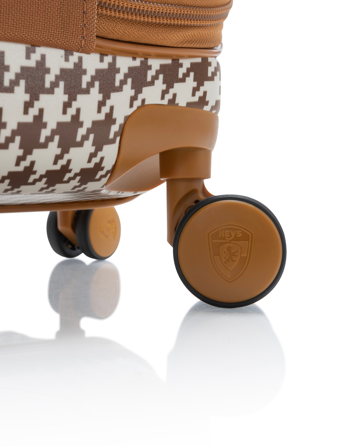 Heys Hey's Ez Fashion Hardside 26" Check-in Spinner Luggage In Brown Houndstooth
