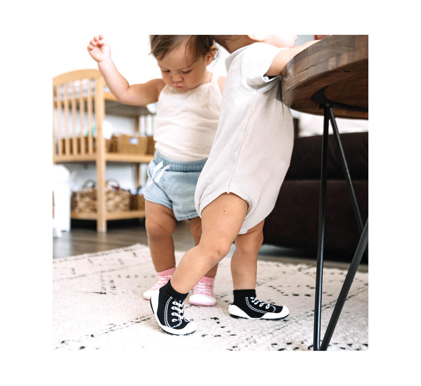 Детские кроссовки Komuello Infant Girl Boy First Walk Sock Shoes Sneakers - Black — фото 6