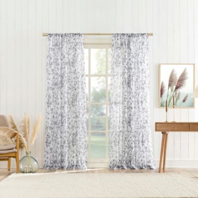 Ambree Vintage like Floral Sheer Rod Pocket Curtain Panel