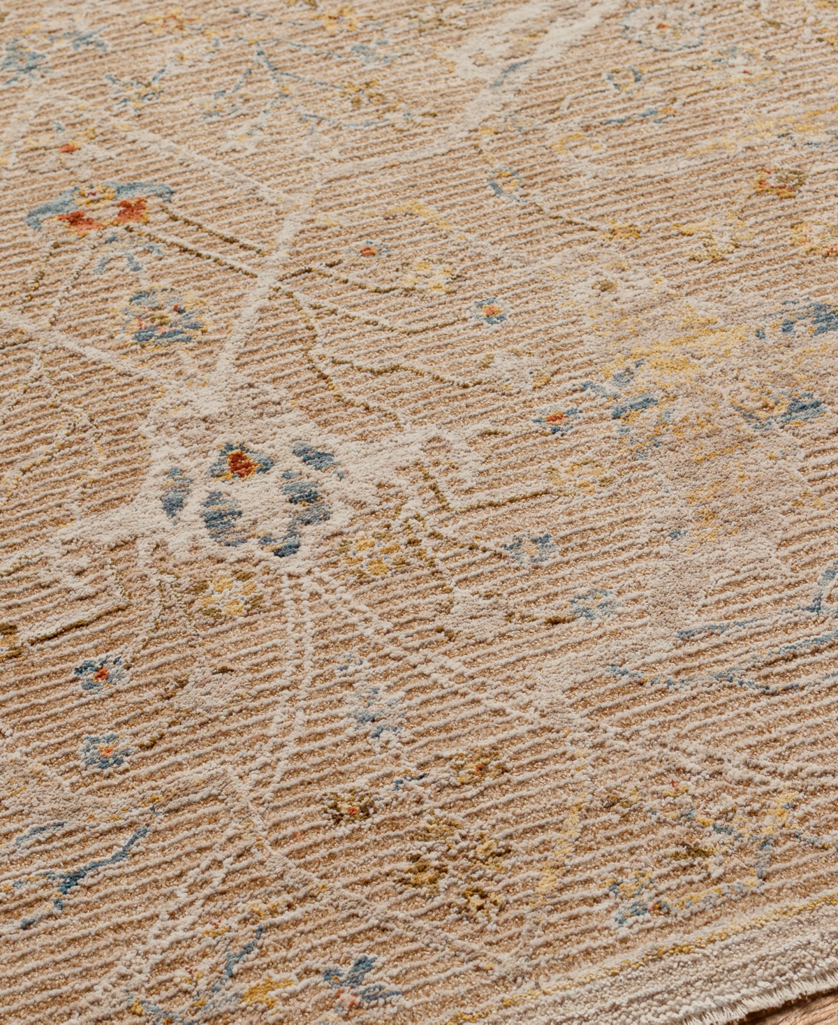 Surya Reina Ren-2300 5'x7'5 Area Rug In Tan
