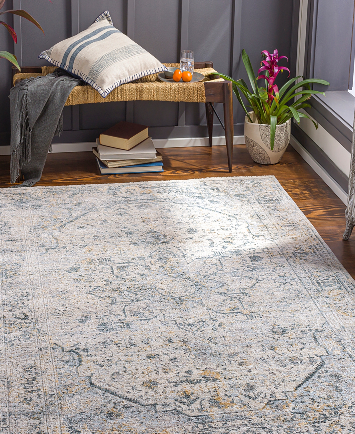 Surya Laila Laa-2310 2'7x4' Area Rug In Gray- Teal