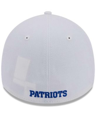 Men's White New England Patriots Throwback 39Thirty Flex Hat
