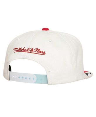Mitchell Ness Men's White/Red Chicago Bulls Day 6 Snapback Hat