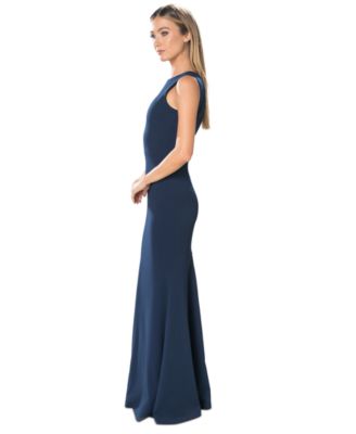 Women's Leighton V-Back Gown