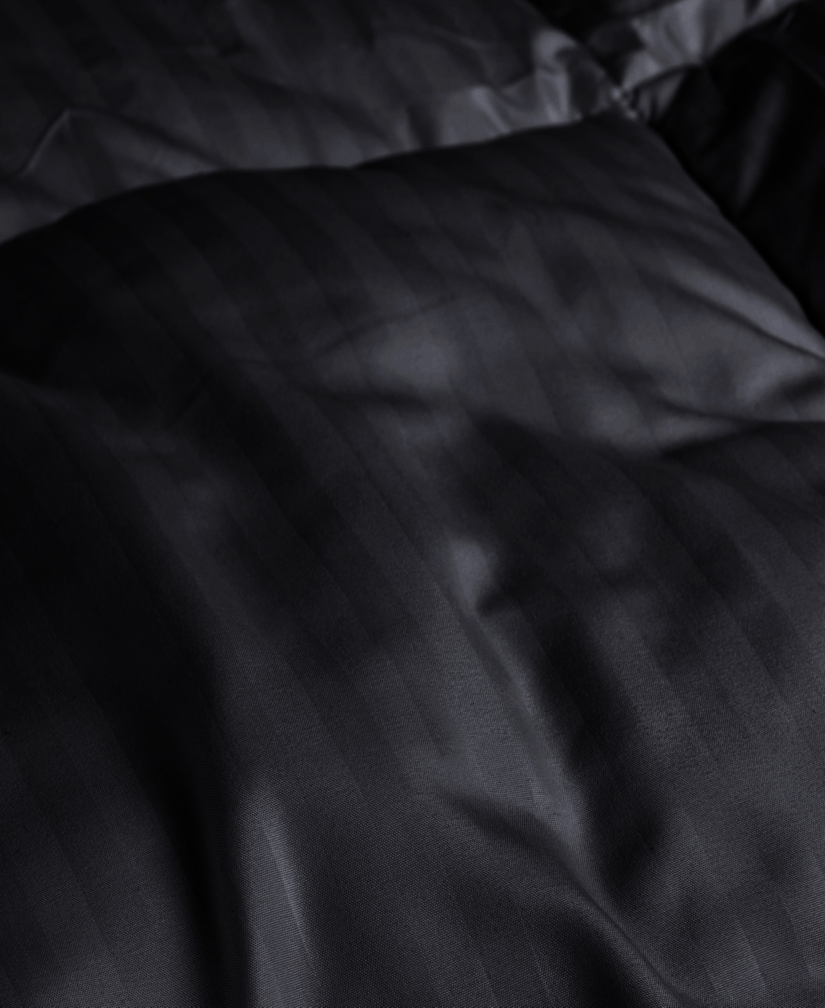 Superior Striped Down Alternative Comforter, Full/Queen
