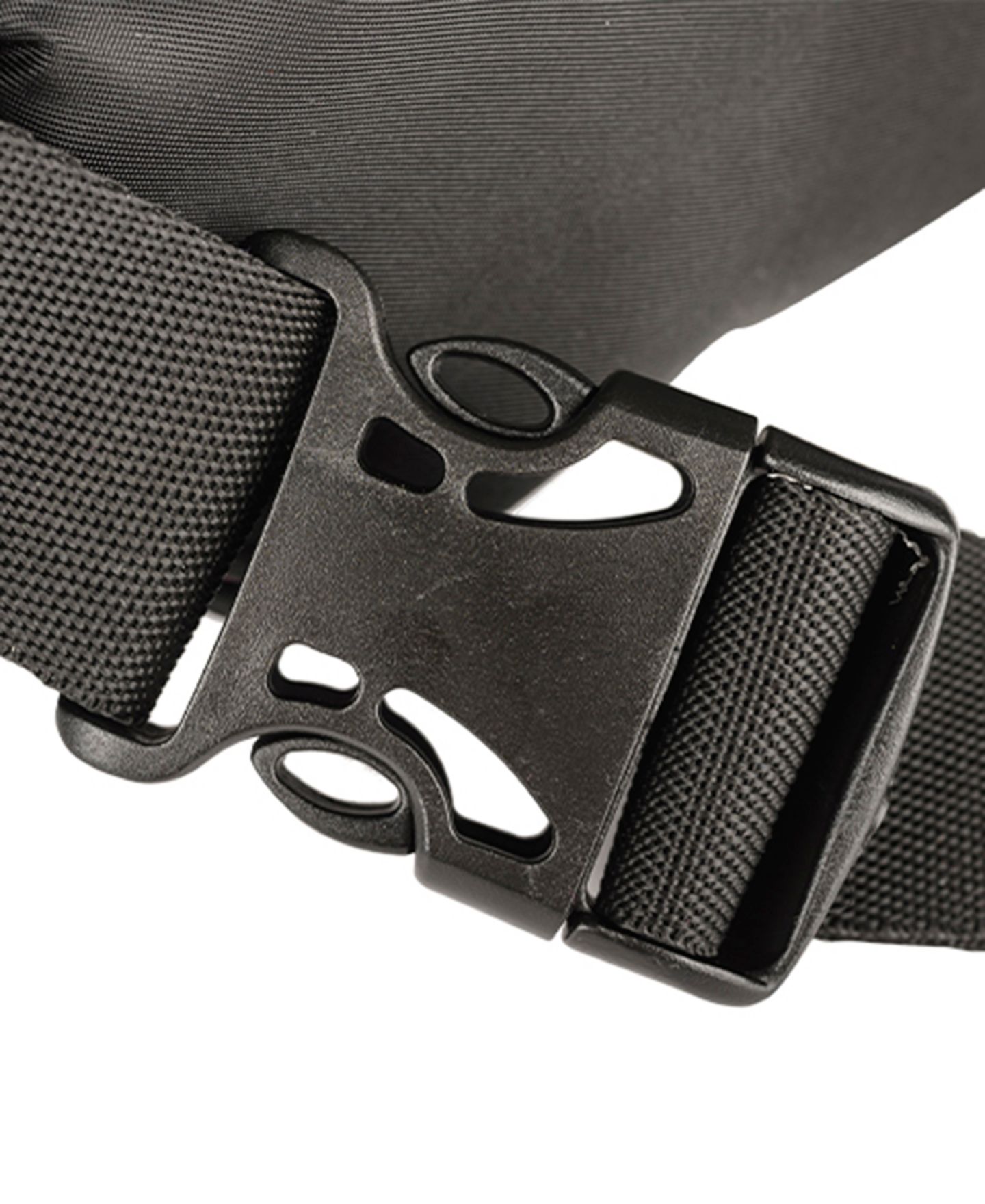 Женская сумка Kenneth Cole Reaction Sophie Belt, цвет: Чёрный — фото 6