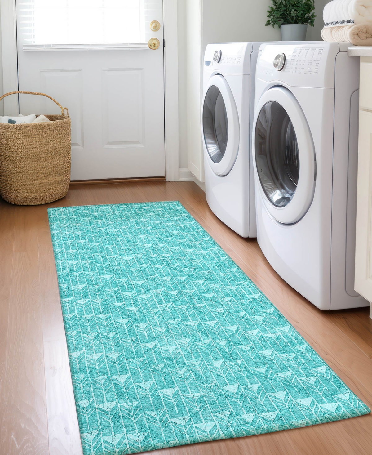 Addison Chantille Machine Washable Acn514 2'3x7'6 Runner Area Rug In Ocean