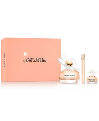 MARC JACOBS 3 Pc. Daisy Love Eau de Toilette Gift Set Macy s