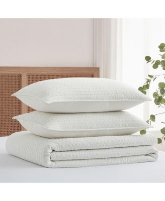 Eyelet Embroidered 3-Pc. Quilt Set, King/California King