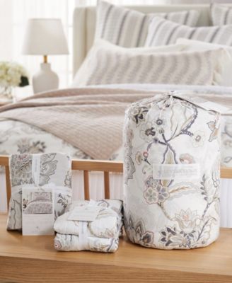 Ophelia Reversible 3-Pc. Comforter Set, Full/Queen