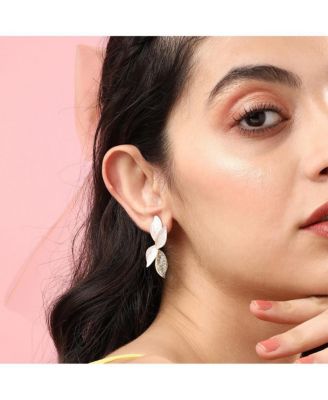 Women's Silver Flora Drop Earrings