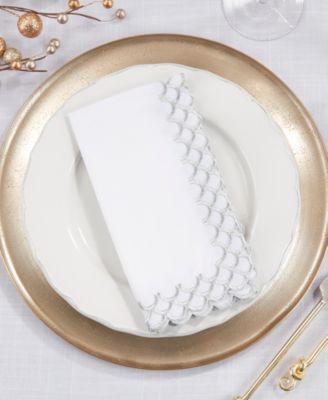Scalloped Edge Napkin Set of 4,20"x20"