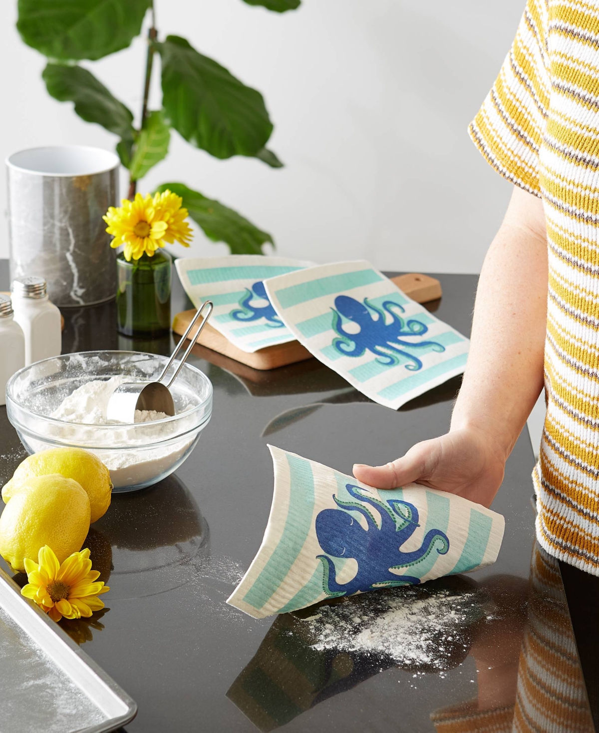 Design Imports Swedish Dishcloths for Kitchen Cleaning, Machine Washable Dishwasher Safe, 7.75 x 6.75", Octopus, 3 Piece