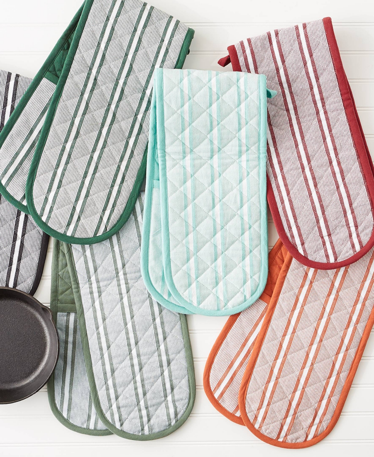 Design Imports Double Strip Chef Kitchen Cooking Baking Collection, Double Oven Mitt, 35x7.5", Dark Green In Dark Green